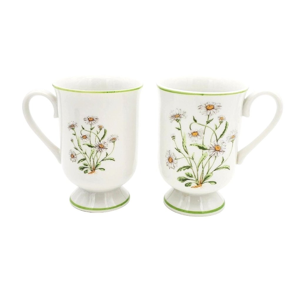Royal Domino Collection WILD DAISY Pair 2 x‎ Vtg Ceramic Coffee Tea Mugs Flower